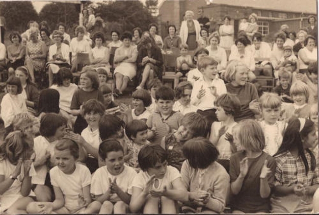 Sports day at Bere Regis