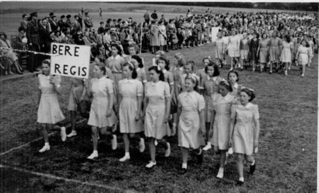 Bere Regis Display at Bovington Folk Dancing Competition in 1947. 